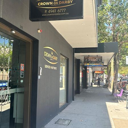 Crown On Darby Newcastle Aparthotel Екстериор снимка