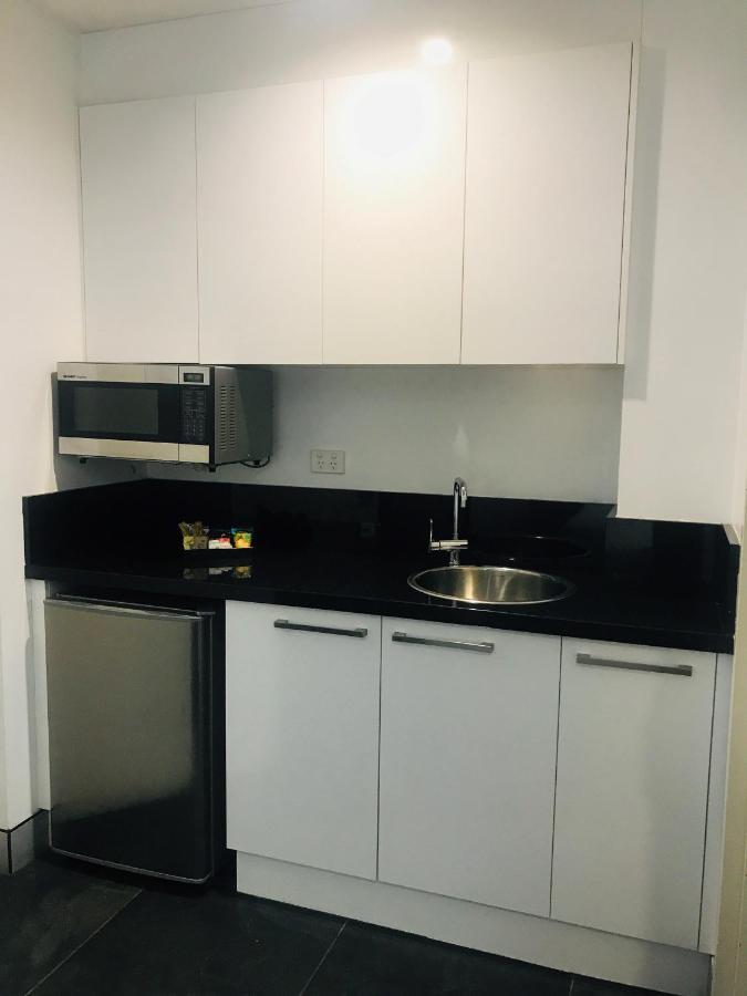 Crown On Darby Newcastle Aparthotel Екстериор снимка