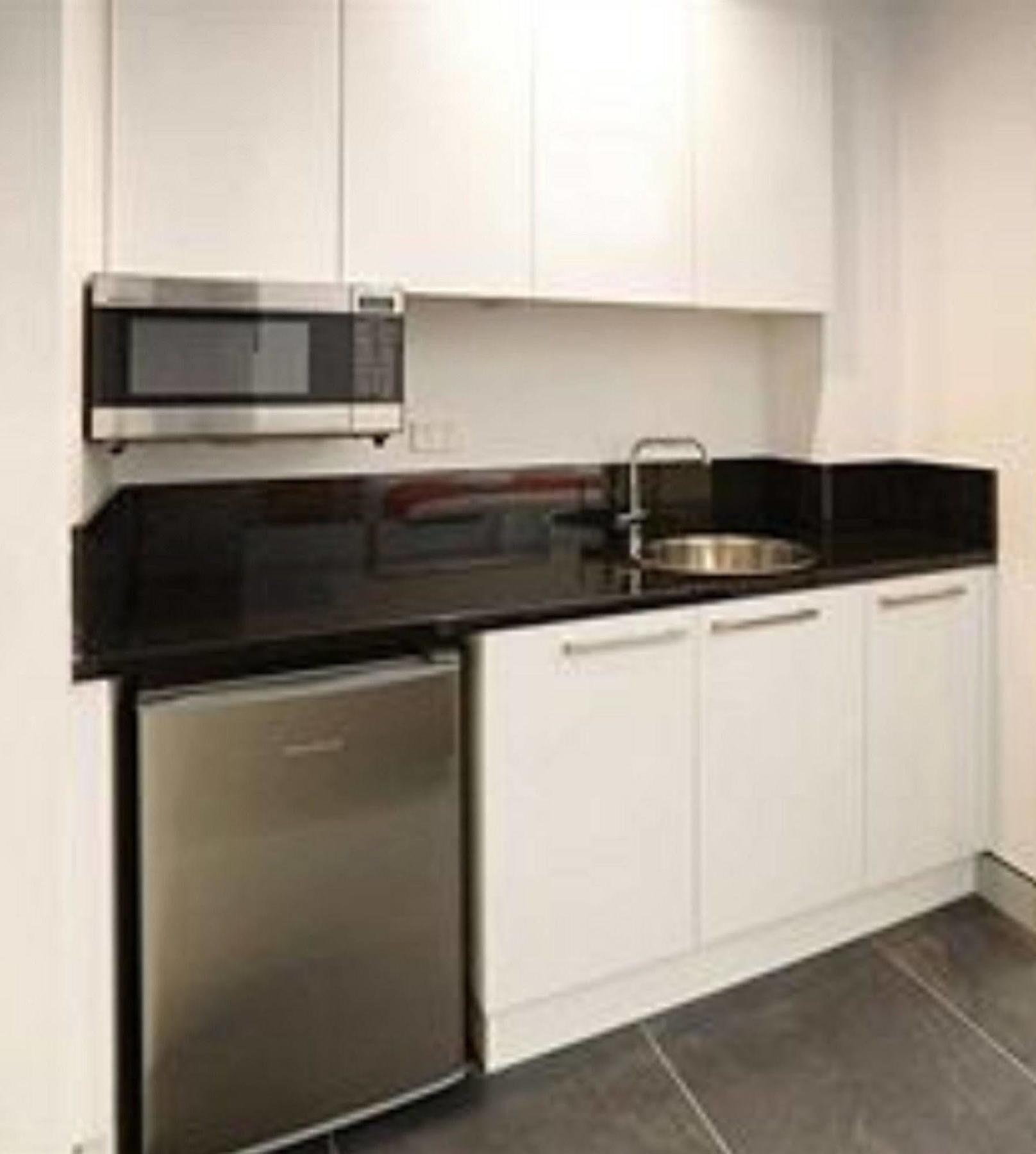 Crown On Darby Newcastle Aparthotel Екстериор снимка